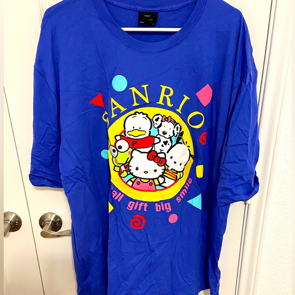 Dumbgood Sanrio T-shirt